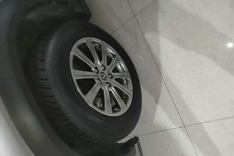 Used Lexus NX 2020 200 Front-Wheel Drive Freeline Edition China VI Standard Left Front Wheel Hub