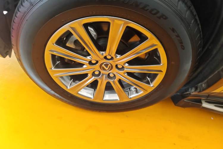 Used Lexus NX 2020 200 Front-Wheel Drive Freeline Edition China VI Standard Left Front Wheel Hub