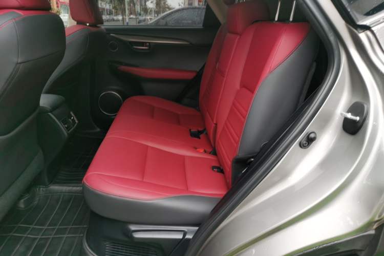 Used Lexus NX 2020 300h Front-Drive FENGSHANG Version China VI Standard Left Rear Seat