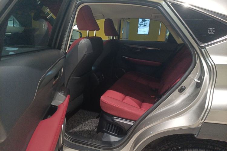 Used Lexus NX 2020 200 Front-Wheel Drive Freeline Edition China VI Standard Left Rear Seat