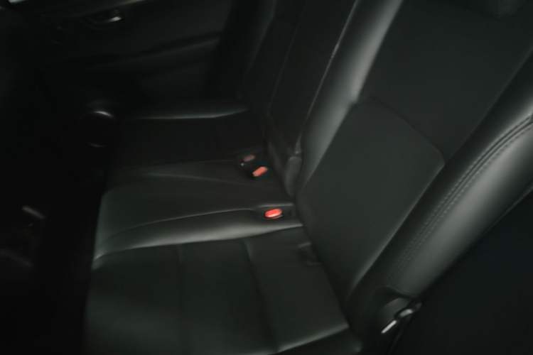 Used Lexus NX 2020 200 Front-Wheel Drive Freeline Edition China VI Standard Left Rear Seat