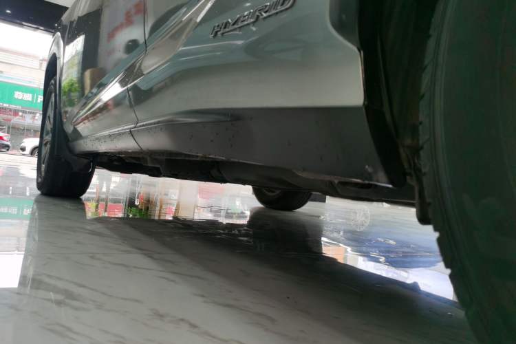Used Lexus NX 2020 300h Front-Drive FENGSHANG Version China VI Standard Left Side Sill