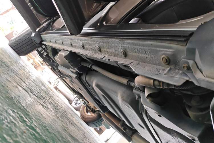 Used Lexus NX 2020 200 Front-Wheel Drive Freeline Edition China VI Standard Left Side Sill