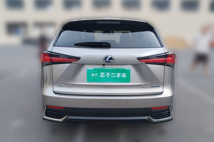 Used Lexus NX 2020 300h Front-Drive FENGSHANG Version China V Standard Rear