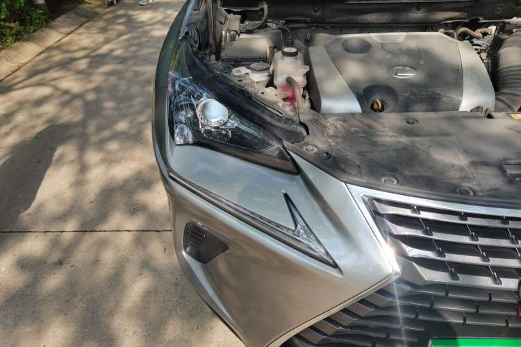 Used Lexus NX 2020 200 All-Wheel Drive Fēngshàng Version China VI Standard Right Front Headlight