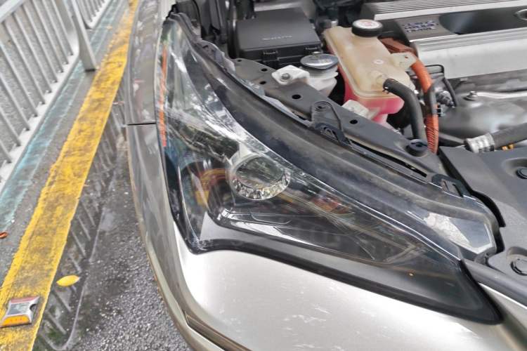 Used Lexus NX 2020 300h Front-Drive FENGSHANG Version China VI Standard Right Front Headlight