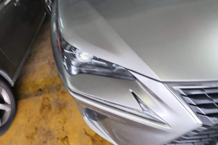 Used Lexus NX 2020 300h Front-Drive FENGSHANG Version China VI Standard Right Front Headlight