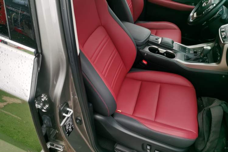 Used Lexus NX 2020 300h Front-Drive FENGSHANG Version China VI Standard Right Front Seat