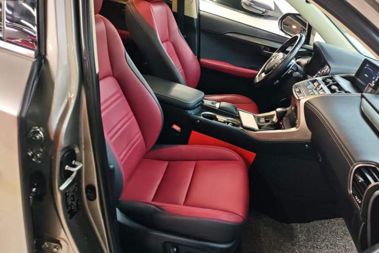 Used Lexus NX 2020 300h Front-Drive FENGSHANG Version China VI Standard Right Front Seat