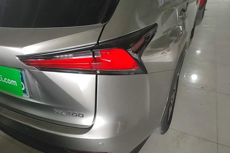Used Lexus NX 2020 200 Front-Wheel Drive Freeline Edition China VI Standard Right Rear Taillight
