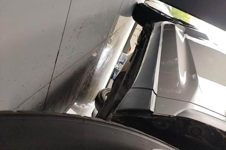 Used Lexus NX 2020 200 Front-Wheel Drive Vmotion Edition China VI Standard Right Side Sill