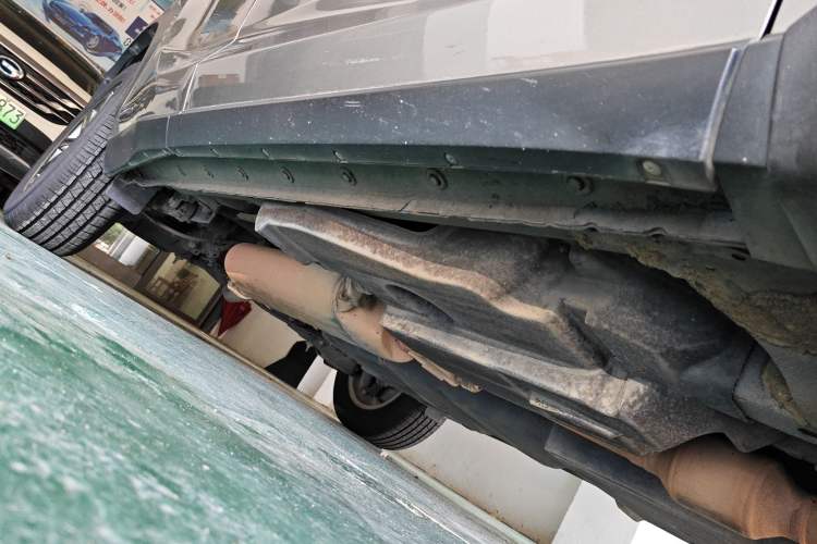 Used Lexus NX 2020 200 Front-Wheel Drive Freeline Edition China VI Standard Right Side Sill