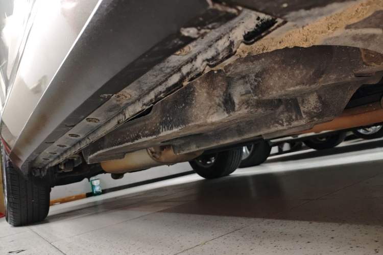 Used Lexus NX 2020 300h Front-Drive FENGSHANG Version China VI Standard Right Side Sill