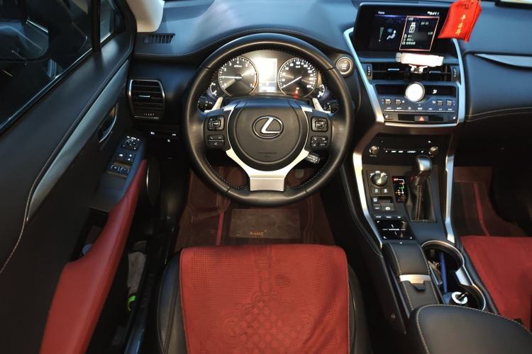 Used Lexus NX 2020 200 All-Wheel Drive Fēngshàng Version China VI Standard Steering Wheel