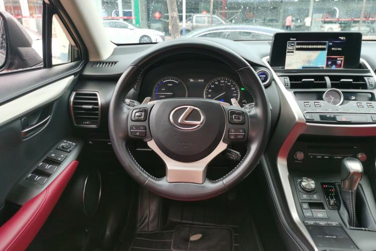 Used Lexus NX 2020 300h Front-Drive FENGSHANG Version China VI Standard Steering Wheel