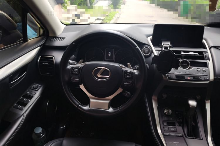 Used Lexus NX 2020 200 All-Wheel Drive Fēngshàng Version China VI Standard Steering Wheel
