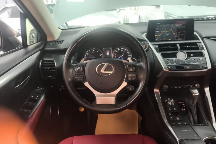Used Lexus NX 2020 200 All-Wheel Drive Fēngshàng Version China VI Standard Steering Wheel