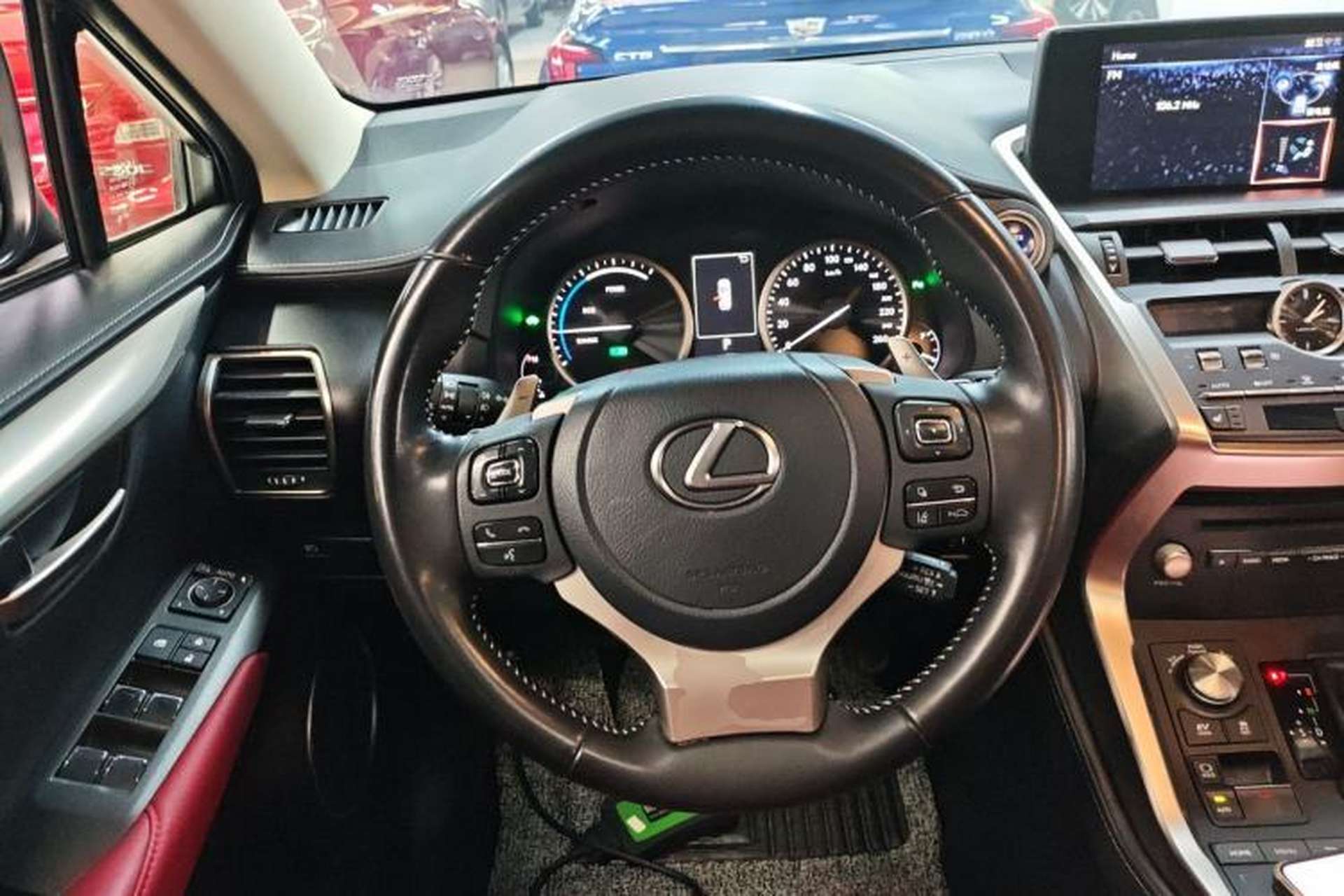 Used Lexus NX 2020 300h Front-Drive FENGSHANG Version China VI Standard Steering Wheel