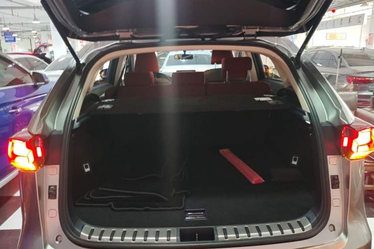 Used Lexus NX 2020 200 Front-Wheel Drive Freeline Edition China VI Standard Trunk