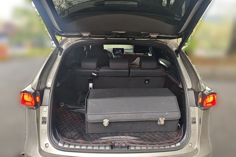Used Lexus NX 2020 300h Front-Drive Fēngyuè Version China VI Standard Trunk