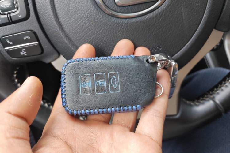 Used Lexus NX 2020 300h Front-Drive FENGSHANG Version China VI Standard Vehicle Key