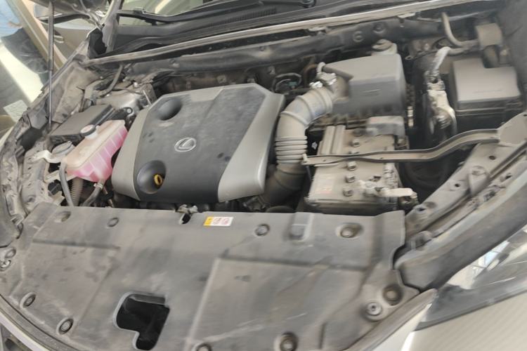 Used Lexus NX 2020 200 Front-Wheel Drive Vmotion Edition China VI Standard Engine Bay