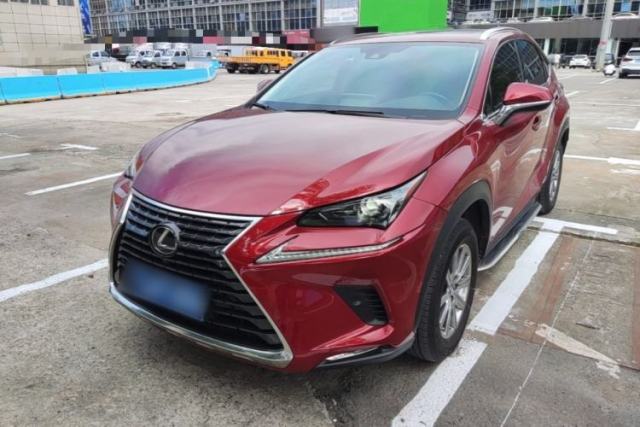 Lexus NX 2020 300h Front-Drive FENGSHANG Version China VI Standard de segunda mano