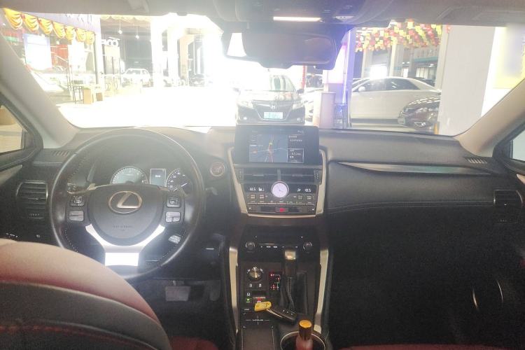 Used Lexus NX 2020 200 All-Wheel Drive Fēngshàng Version China VI Standard Center Console