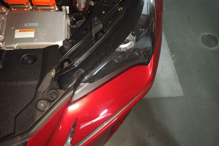 Used Lexus NX 2020 300h Front-Drive FENGSHANG Version China VI Standard Engine Bay Left