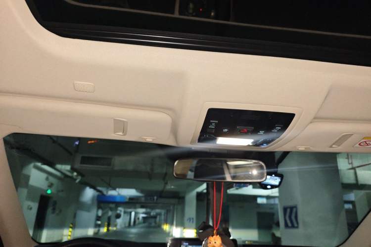 Used Lexus NX 2020 300h Front-Drive FENGSHANG Version China VI Standard Headliner