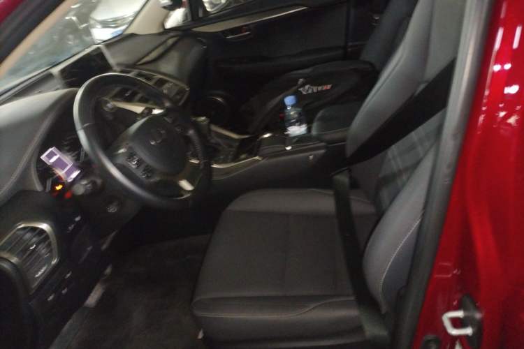 Used Lexus NX 2020 200 All-Wheel Drive Fēngshàng Version China VI Standard Left Front Seat