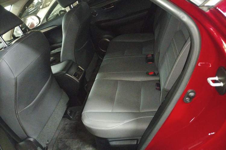Used Lexus NX 2020 200 All-Wheel Drive Fēngshàng Version China VI Standard Left Rear Seat