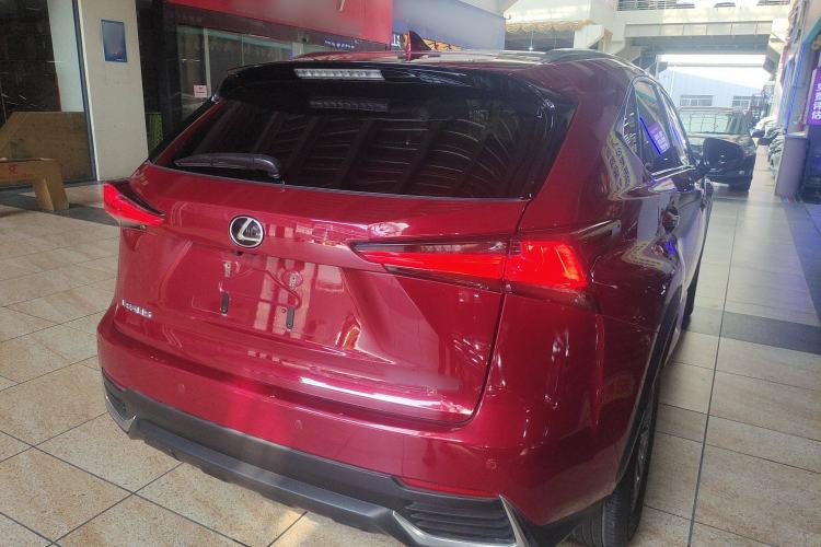 Used Lexus NX 2020 200 All-Wheel Drive Fēngshàng Version China VI Standard Rear Right 45 Deg