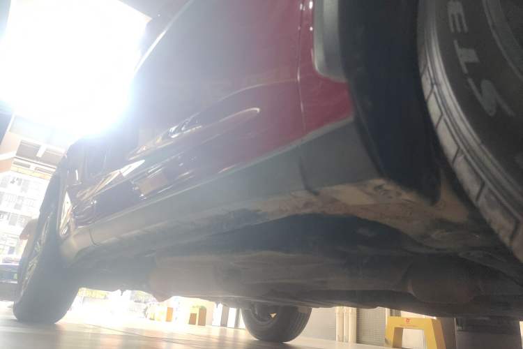 Used Lexus NX 2020 200 All-Wheel Drive Fēngshàng Version China VI Standard Right Side Sill