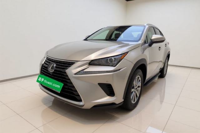 Lexus NX 2020 200 All-Wheel Drive Fēngshàng Version China VI Standard de segunda mano