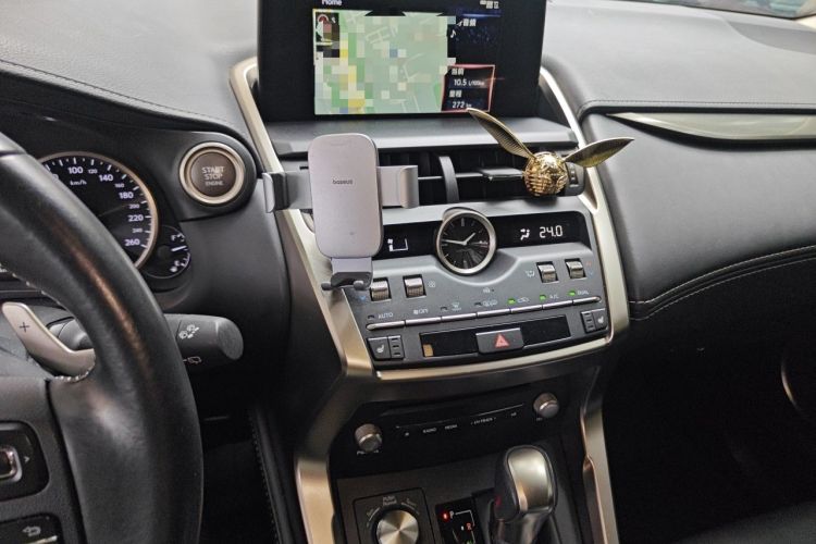 Used Lexus NX 2020 200 All-Wheel Drive Fēngshàng Version China VI Standard Audio And AC Panel