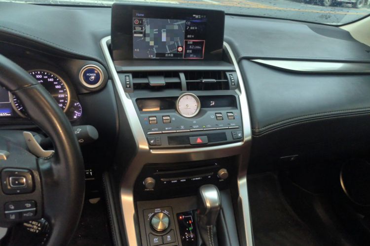 Used Lexus NX 2020 300h Front-Drive FENGSHANG Version China VI Standard Audio And AC Panel