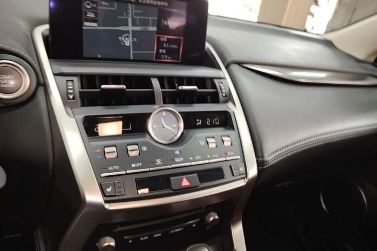 Used Lexus NX 2020 200 All-Wheel Drive Fēngshàng Version China VI Standard Audio And AC Panel