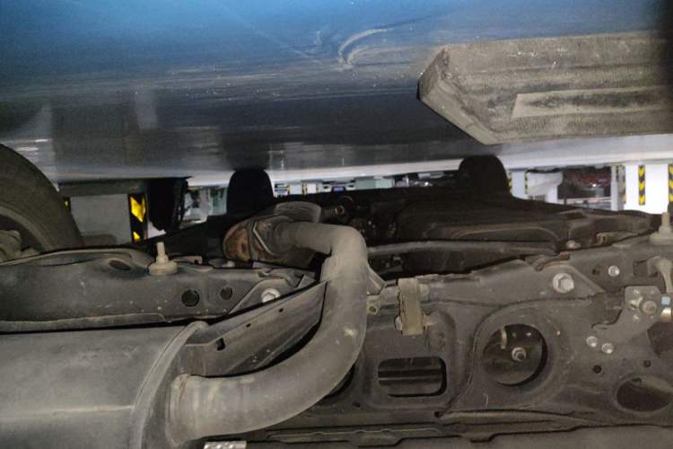 Used Lexus NX 2020 200 Front-Wheel Drive Freeline Edition China VI Standard Chassis Rear