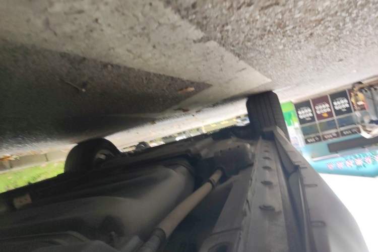 Used Lexus NX 2020 200 All-Wheel Drive Fēngshàng Version China VI Standard Chassis Rear Left
