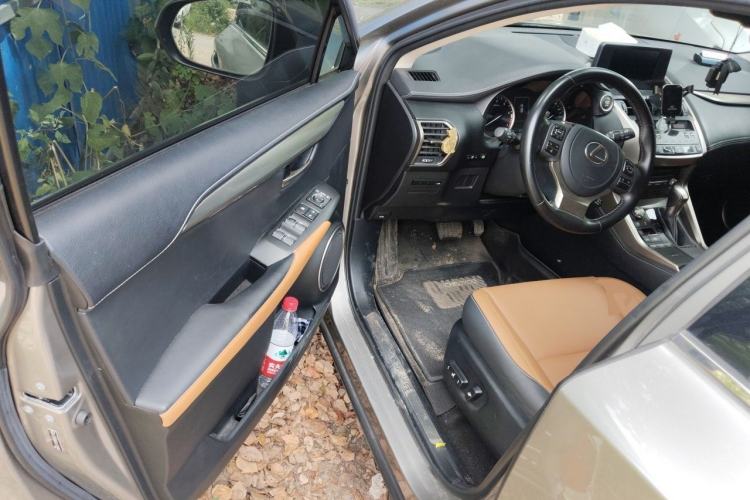 Used Lexus NX 2020 200 Front-Wheel Drive Vmotion Edition China VI Standard Driver Seat