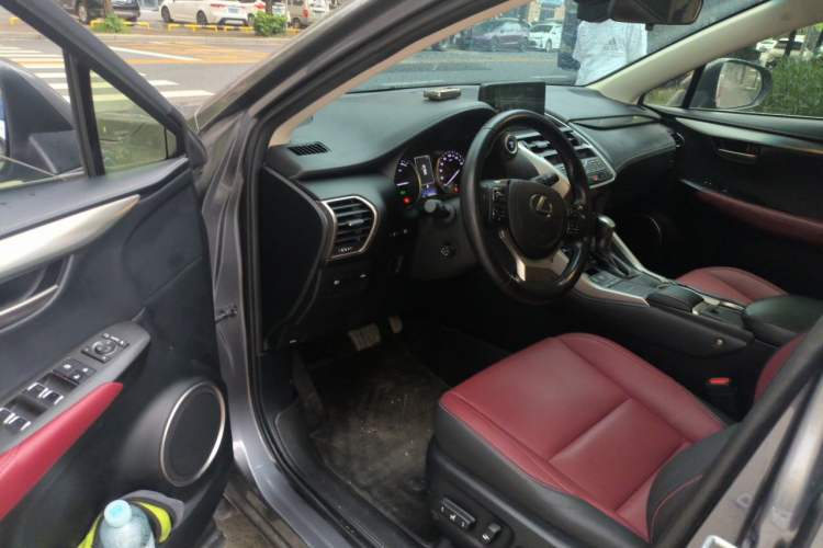 Used Lexus NX 2020 300h Front-Drive FENGSHANG Version China VI Standard Driver Seat