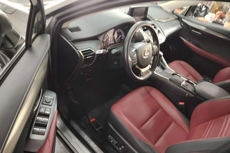 Used Lexus NX 2020 200 All-Wheel Drive Fēngshàng Version China VI Standard Driver Seat