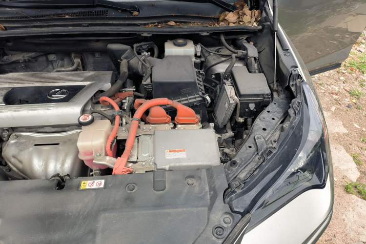 Used Lexus NX 2020 300h Front-Drive FENGSHANG Version China VI Standard Engine Bay Left
