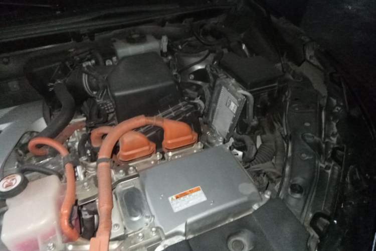 Used Lexus NX 2020 300h Front-Drive FENGSHANG Version China VI Standard Engine Bay Left