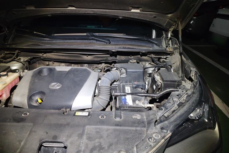 Used Lexus NX 2020 200 All-Wheel Drive Fēngshàng Version China VI Standard Engine Bay Left