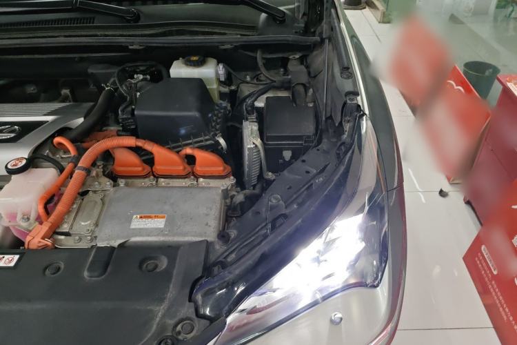 Used Lexus NX 2020 300h All-Wheel Drive FENGZHI Version China VI Standard Engine Bay Left