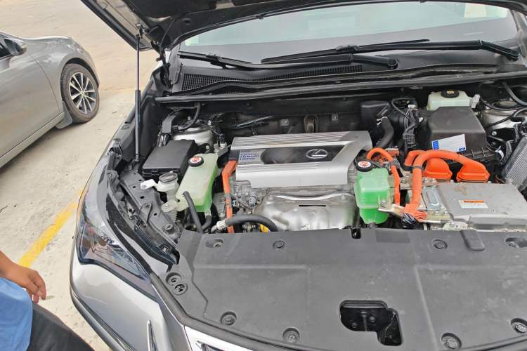 Used Lexus NX 2020 300h Front-Drive FENGSHANG Version China VI Standard Engine Bay Right