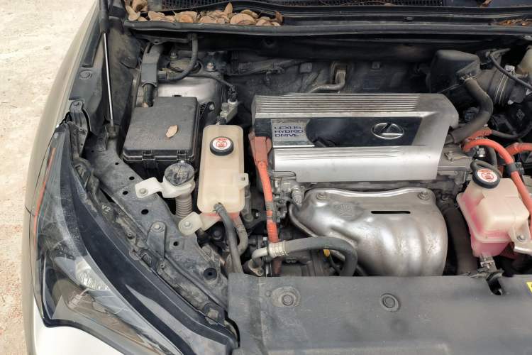 Used Lexus NX 2020 300h Front-Drive FENGSHANG Version China VI Standard Engine Bay Right