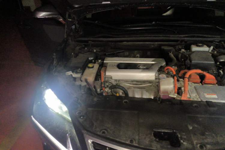 Used Lexus NX 2020 300h Front-Drive FENGSHANG Version China VI Standard Engine Bay Right